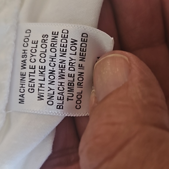 Kim Rogers capris white big button size 8 cotton blend. In excellent con… - Picture 11 of 12